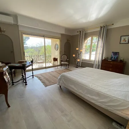 Avec Piscine Interieure, 5 Chambres, Proche Et Commerces A - Fr-1-374-220 Villa Arcachon