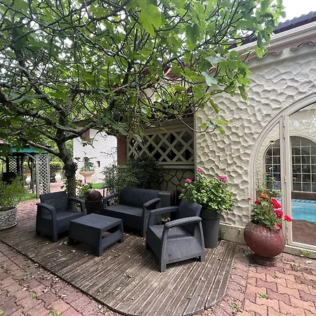 Avec Piscine Interieure, 5 Chambres, Proche Et Commerces A - Fr-1-374-220 Vila Arcachon