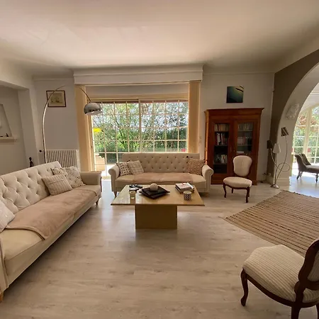 Avec Piscine Interieure, 5 Chambres, Proche Et Commerces A - Fr-1-374-220 别墅 阿卡雄