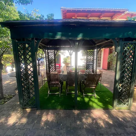 Avec Piscine Interieure, 5 Chambres, Proche Et Commerces A - Fr-1-374-220 Vila *