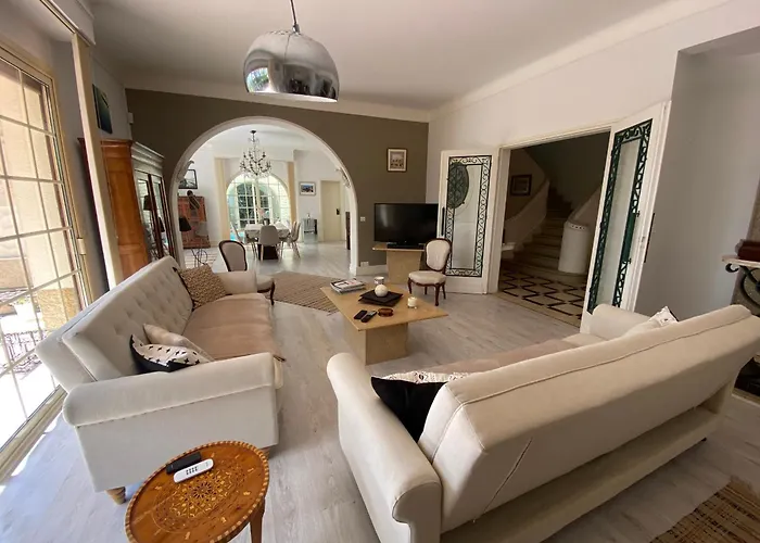 Vila Avec Piscine Interieure, 5 Chambres, Proche Et Commerces A - Fr-1-374-220 Arcachon